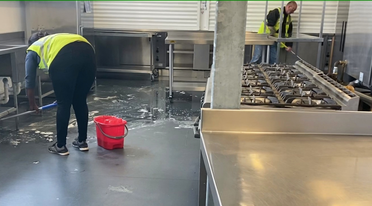 Commercial Deep Kitchen Cleaning & Duct Extraction Cleaning Services In